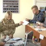 Це не просто дно, а лютий сором: ТЦКашники вже кидаються і на жінок