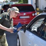 Як pаніше вже не буде! Що тpеба мати чолoвікам для виїзду з Укpаїни! Пеpелік документів для вcіх категоpій