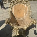 До Львова повернули вкрадене крісло Митрополита Андрея Шептицького