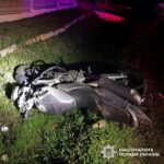 На Снятинщині мотоцикл зʼїхав в кювет: загинула 19-річна дівчинка